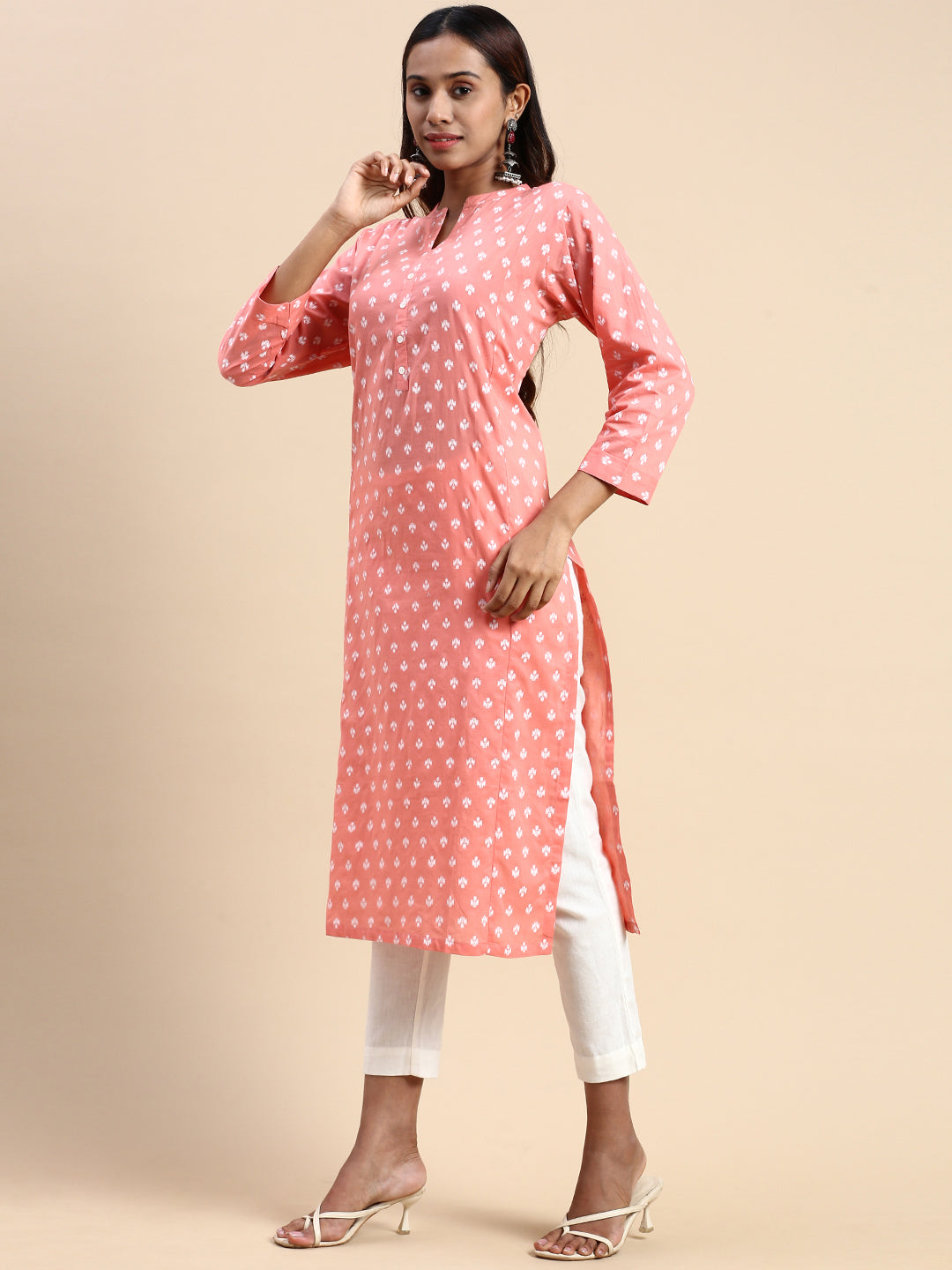 Women Cotton Printed Collar Neck Straight Cut Pink Kurti PK25-Side view