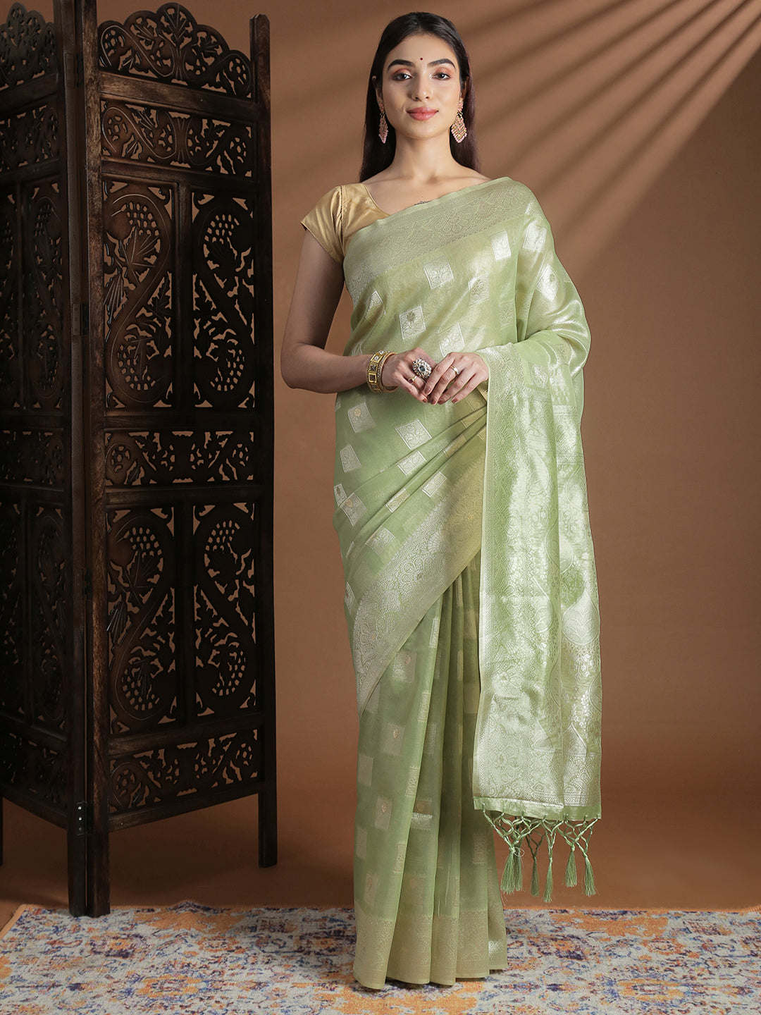 Women Green Cotton Weaving Saree PCS261