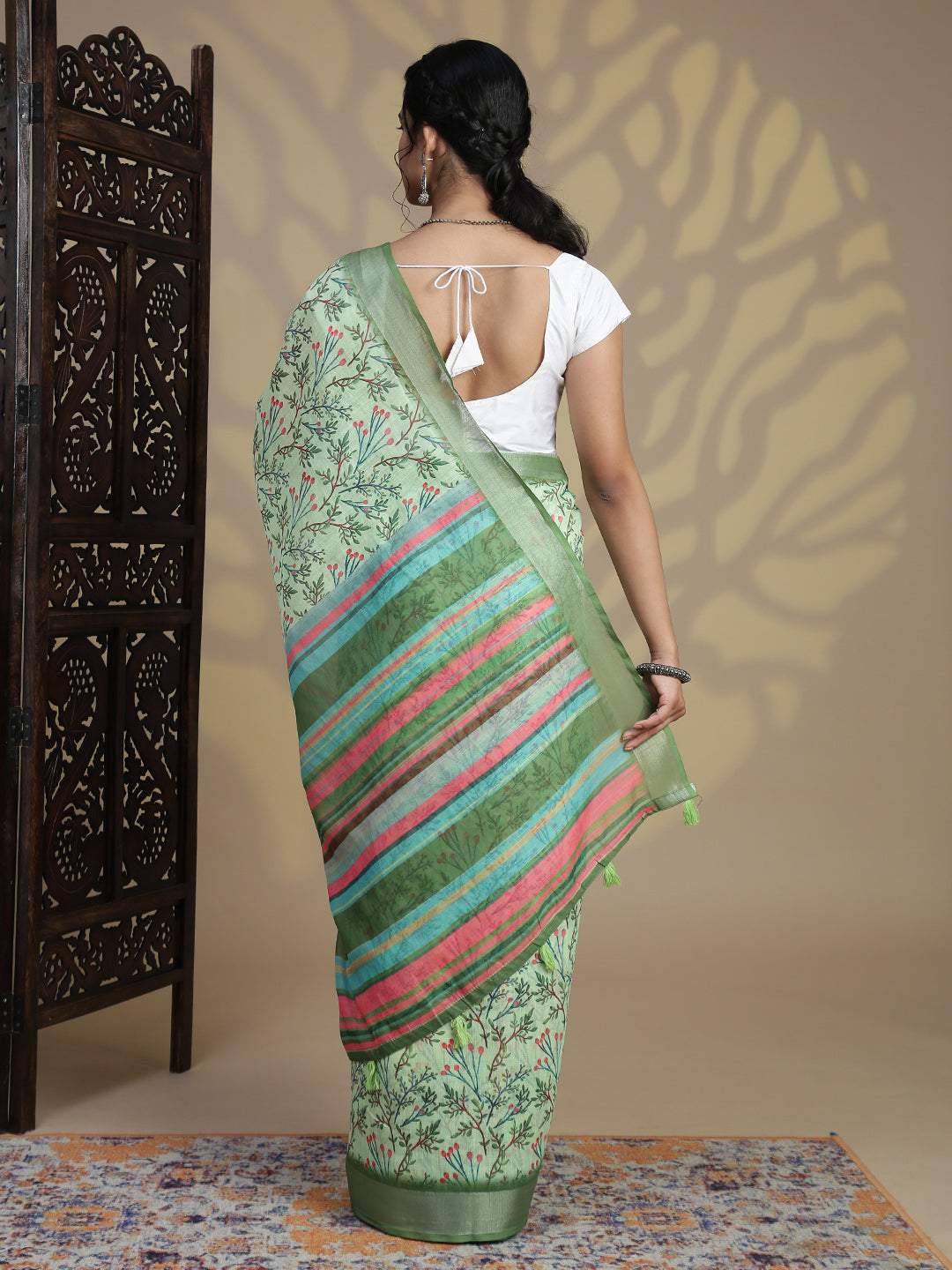 Women Green Semi Linen Saree SL234