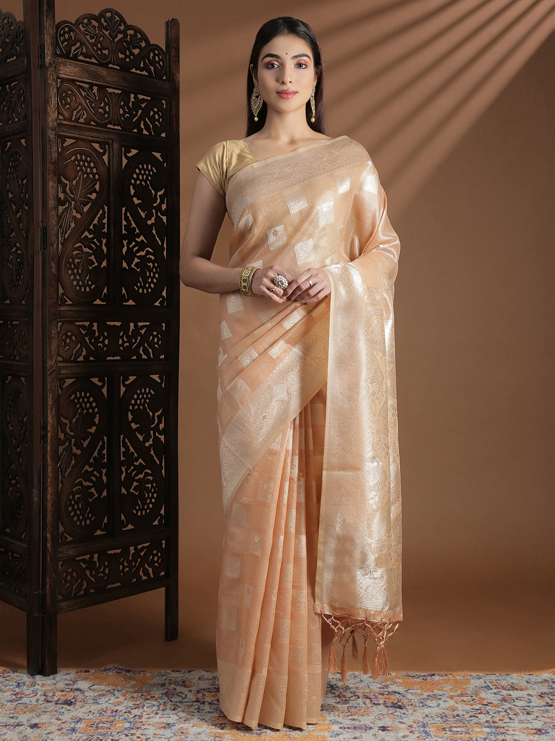 Women Peach Cotton Weaving Saree PCS257