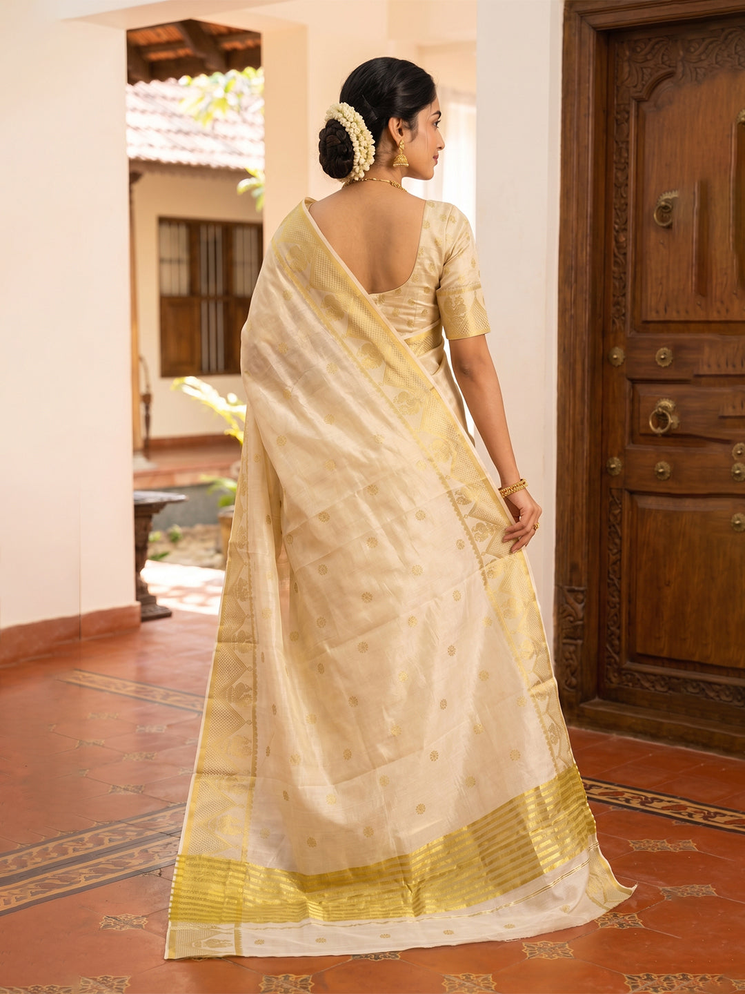 Women Kerala Tissue Gold Saree KLS06