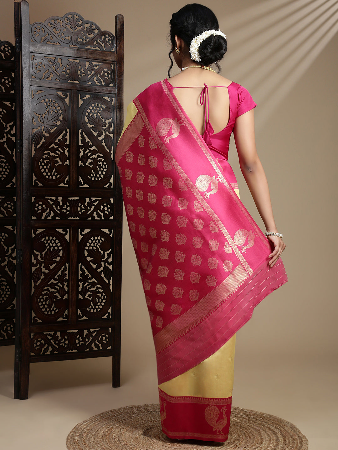 Women Yellow with Pink Border Soft Silk Saree SS392