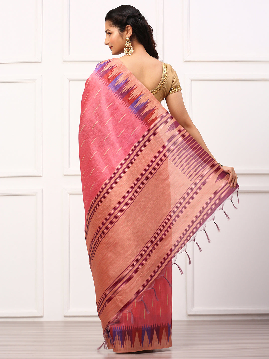 Women Semi Tussar Weaving Saree Pink ST172