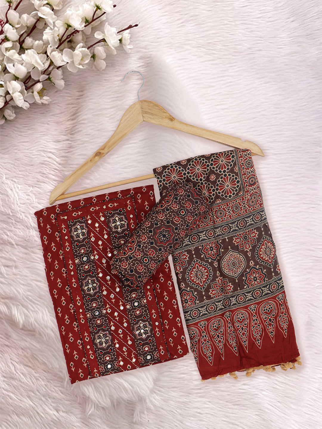 Women Pure Cotton Printed Dress Material Maroon DM347