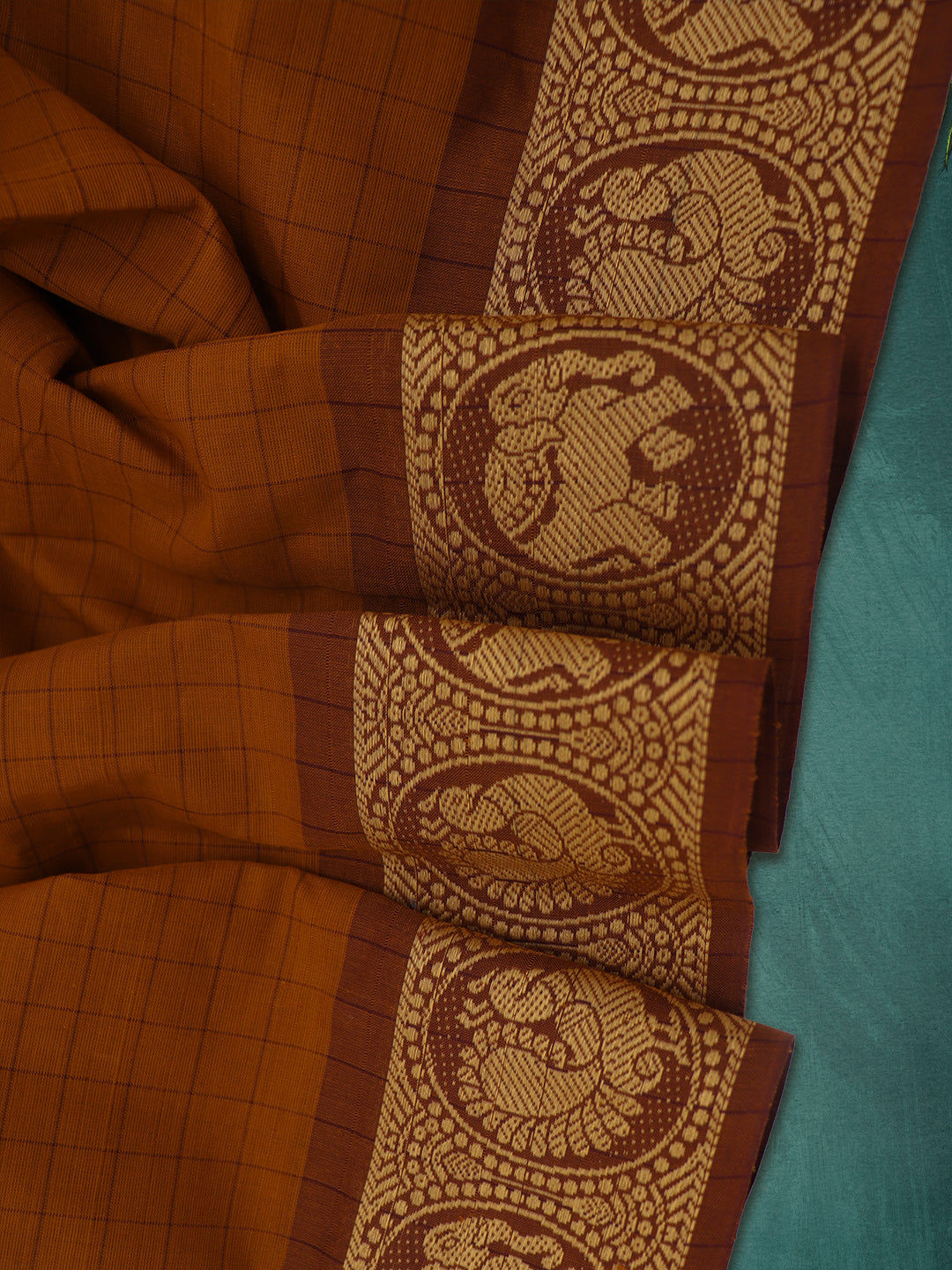 Women Burnt Orange Checks Pure Chettinad Cotton Saree PCS221