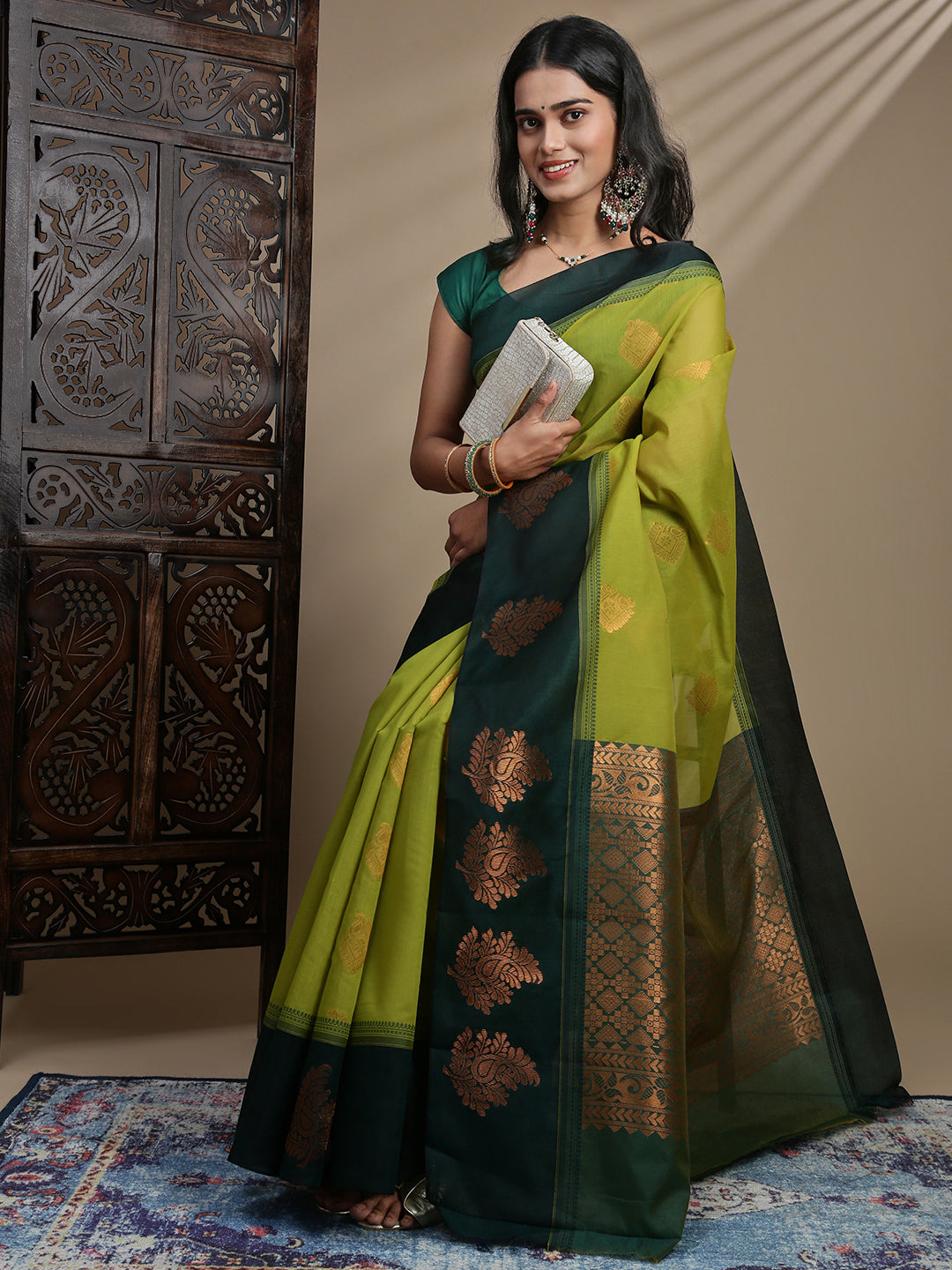 Women Kora Cotton Fancy Light Green Saree SK113