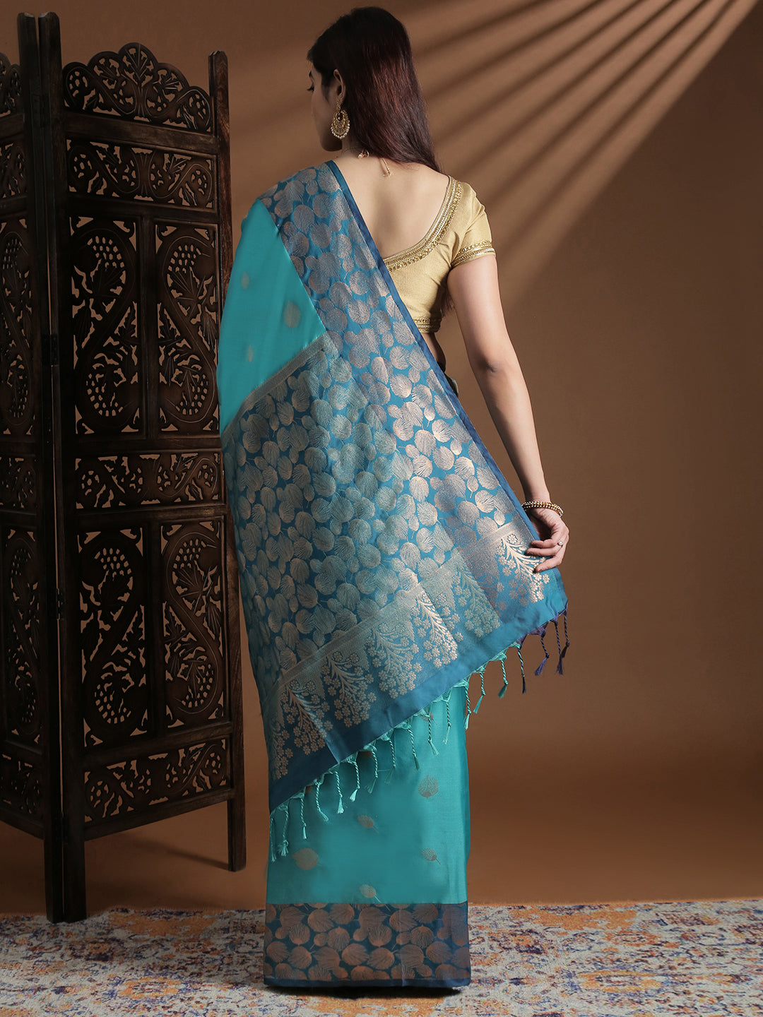 Women Soft Silk Saree Green SS414