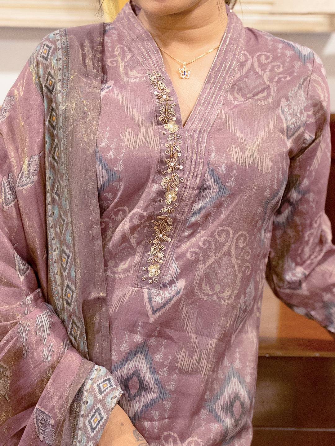 Women Dark Purple MM Silk Embroidery Kurti Set EKS105