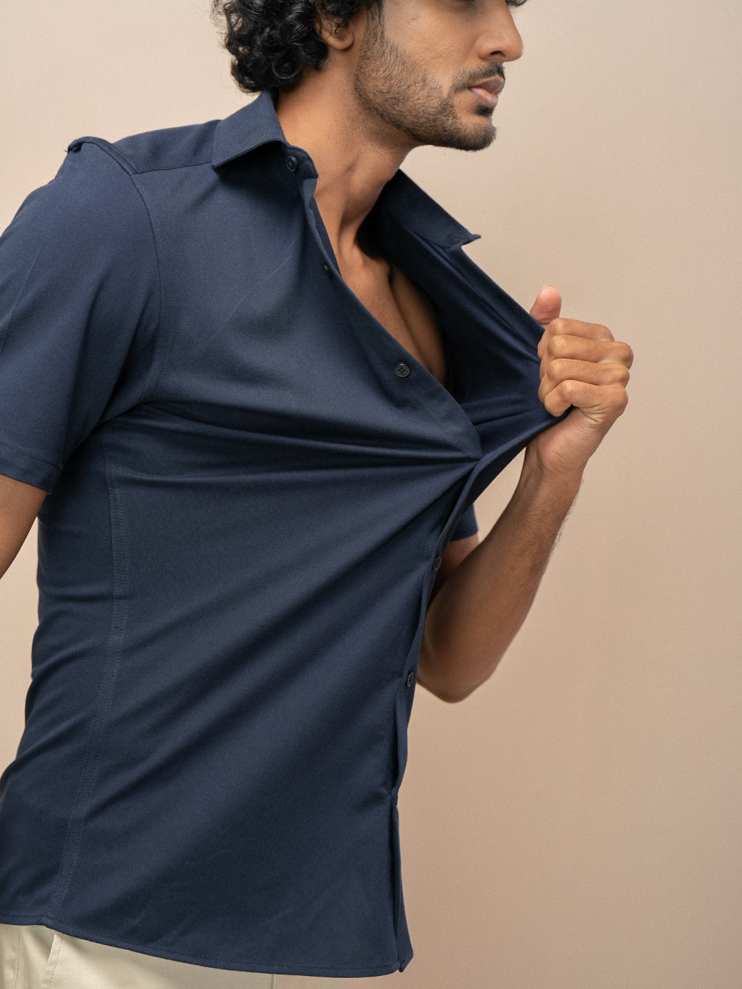 Men Poly Cotton Stretchable Navy Half Sleeves Shirt ER5