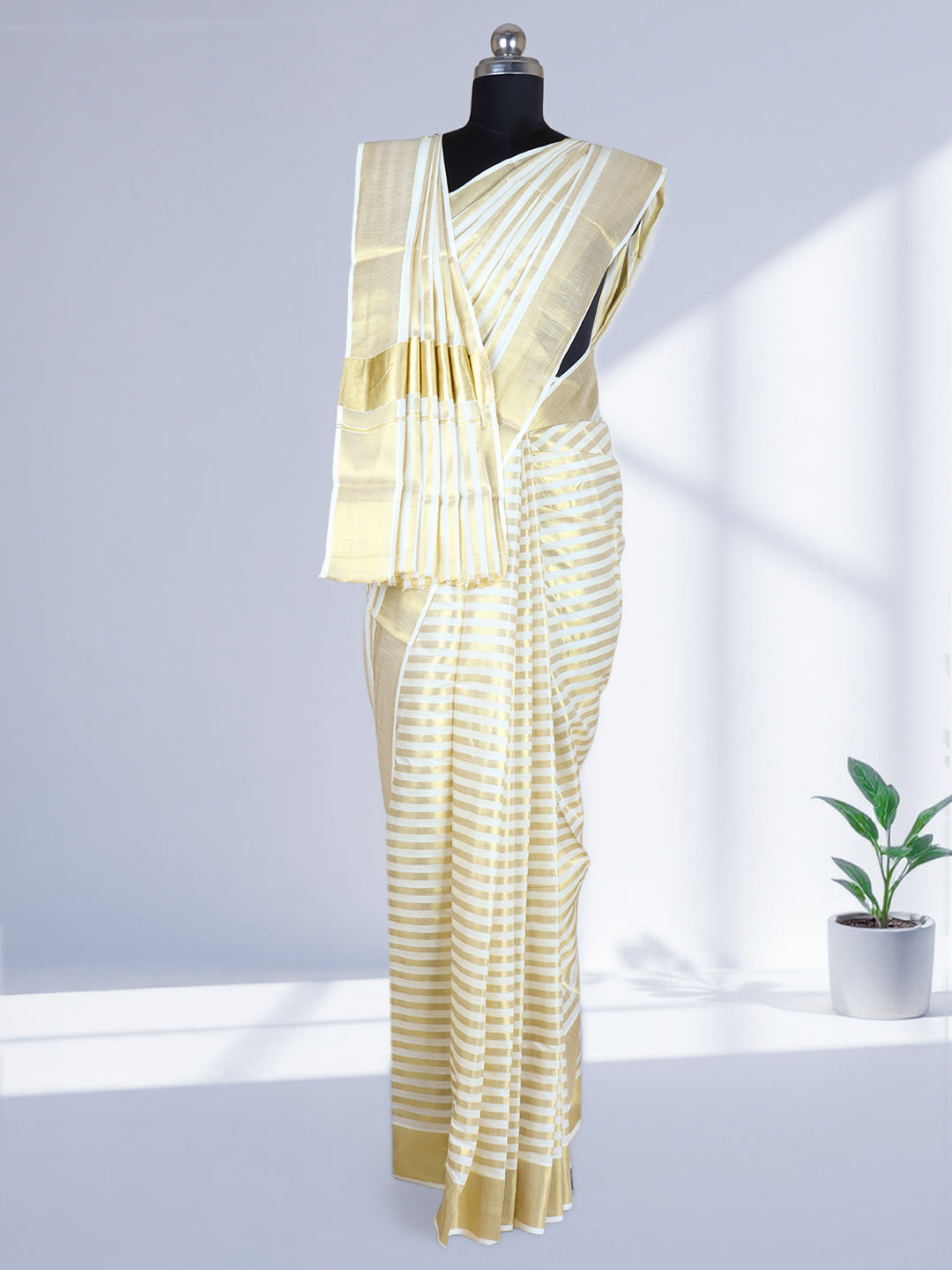 Women Traditional Kerala Cream with Gold Saree KS206