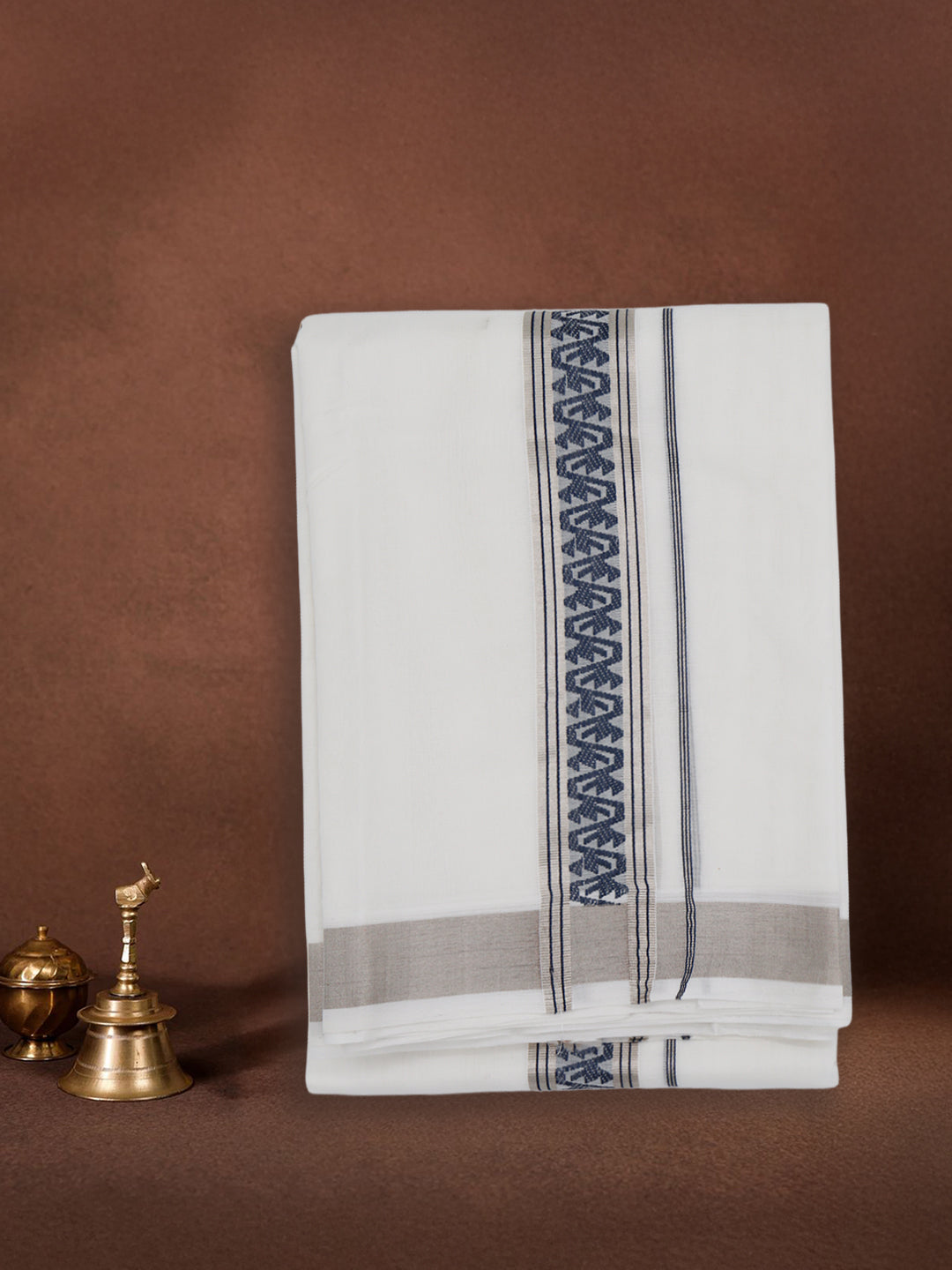 Men Premium Handloom White Dhoti with Fancy Border HLM73