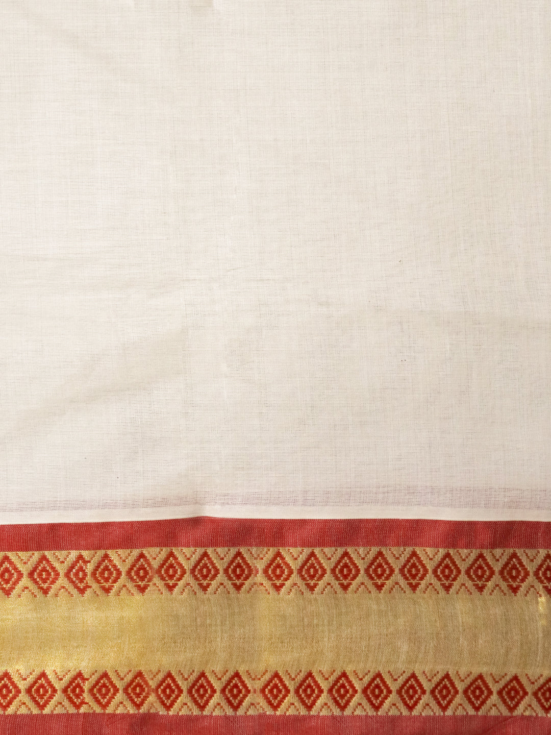 Women Kerala Embroidered Cream Saree KLS08