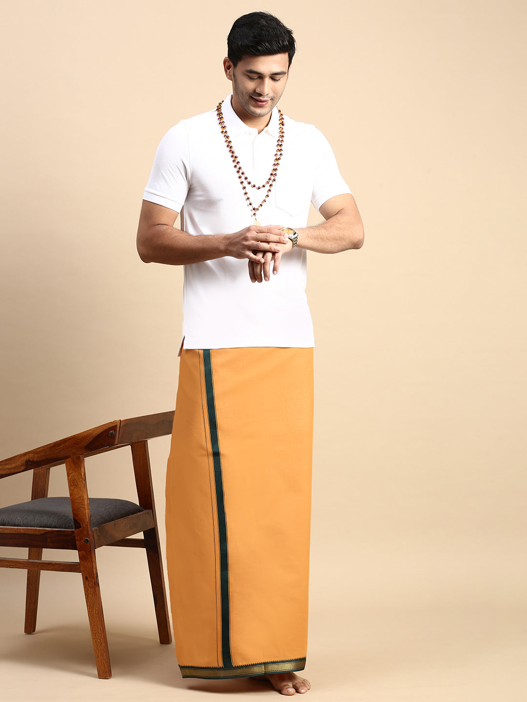 Men Devotional Mayilkhan Border Dhoti & TShirt Set Kaavi EP1