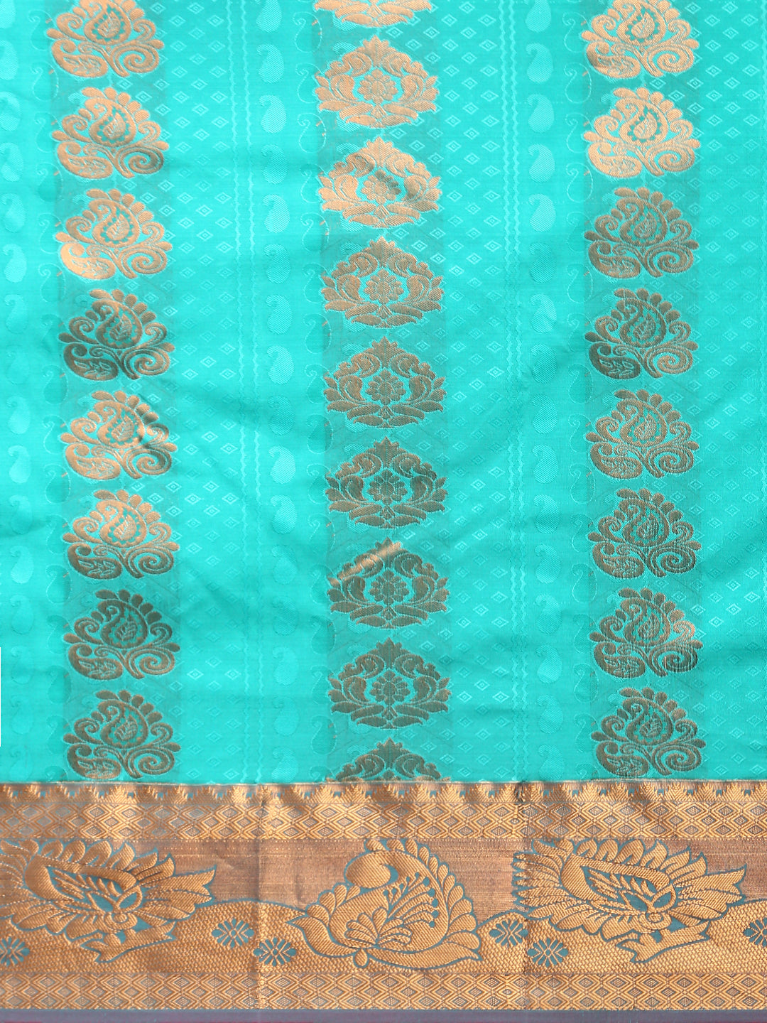 Women Semi Silk Saree Green SS306