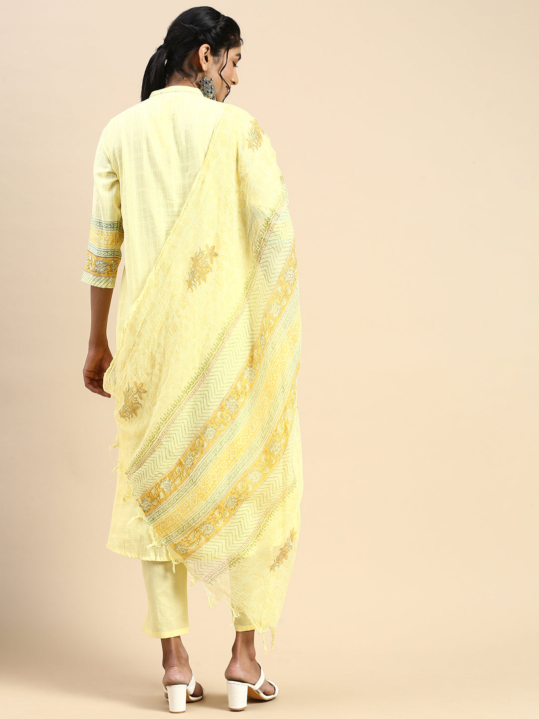 Women Cotton Yellow Collar Neck Straight Cut Print & Embroidered Kurti Set PKS16-Back view