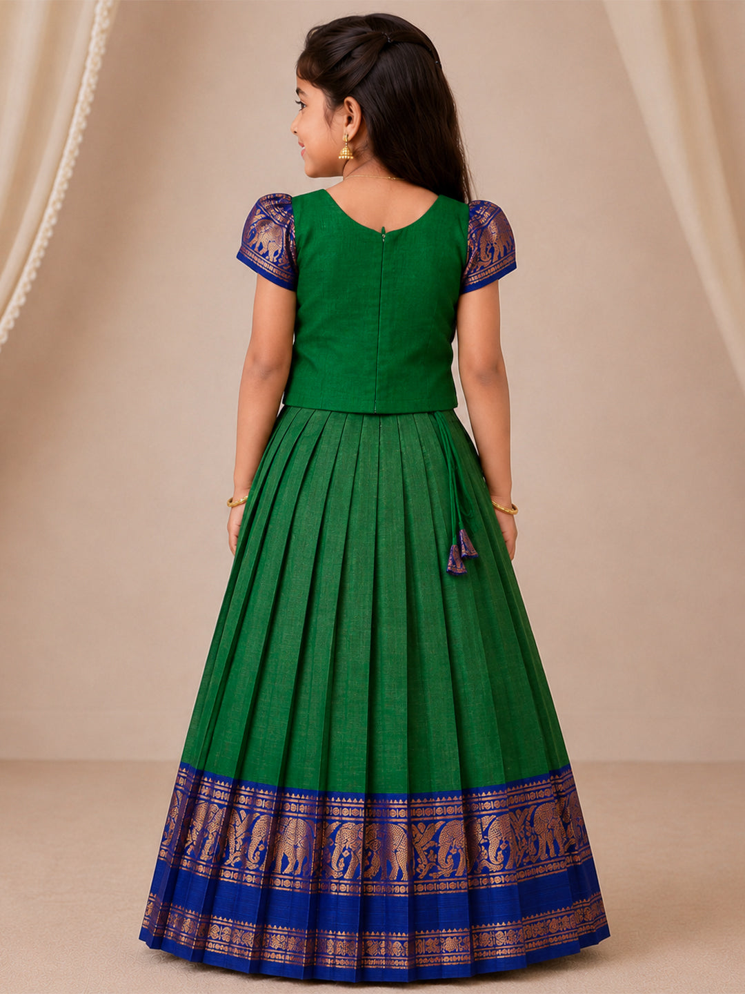 Girls Cotton Green Pattu Pavadai Set GPS45