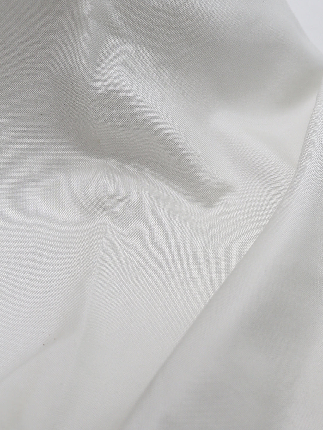 Men Pure Silk White Shirting Fabric 5566