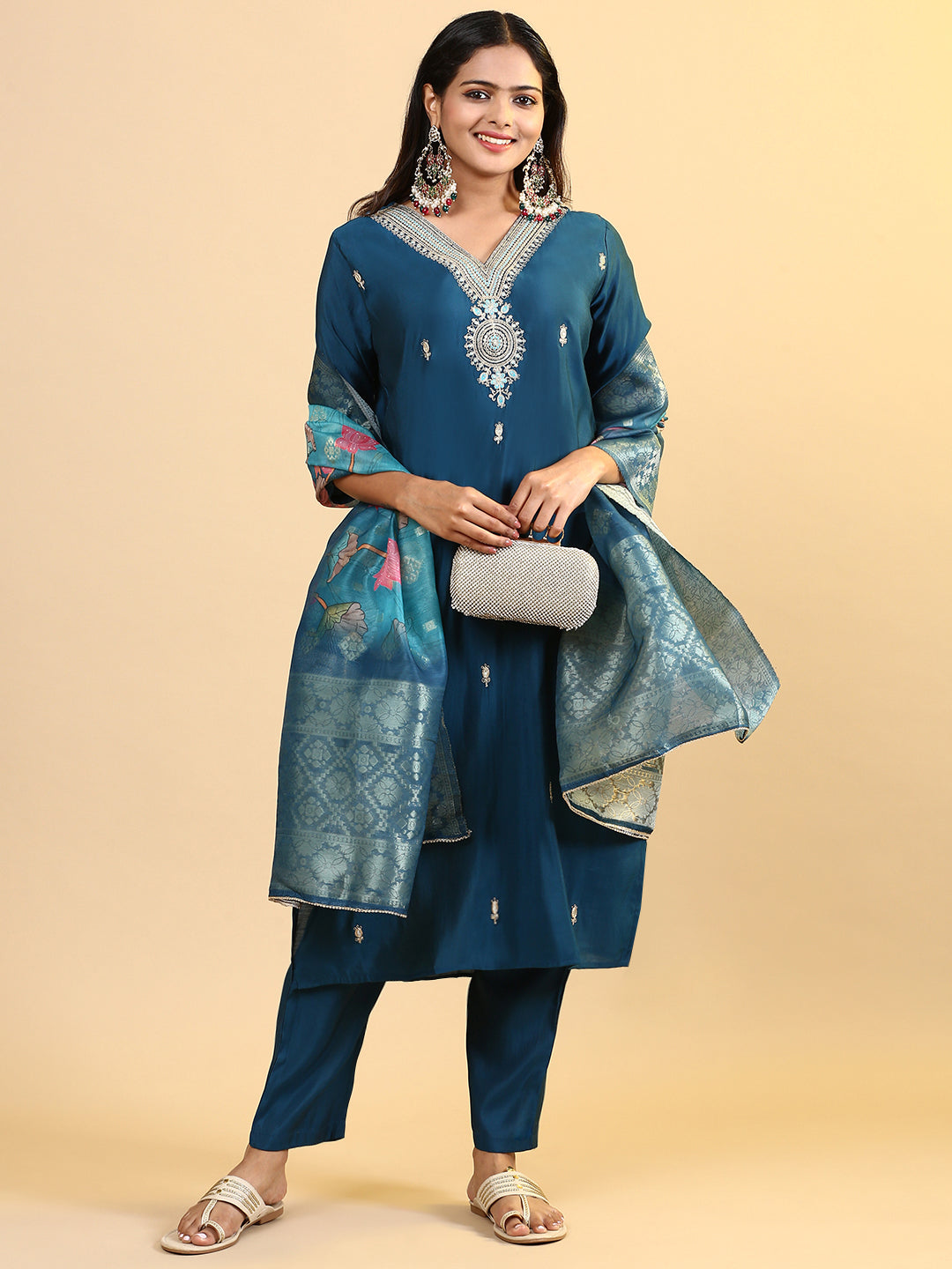 Women Cotton Embroidered Kurti Sets Blue EKS18