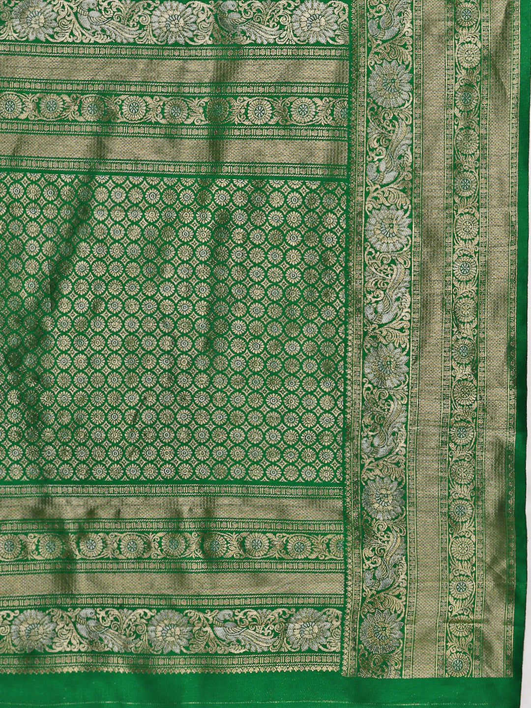 Women Semi Silk Saree Green SS189