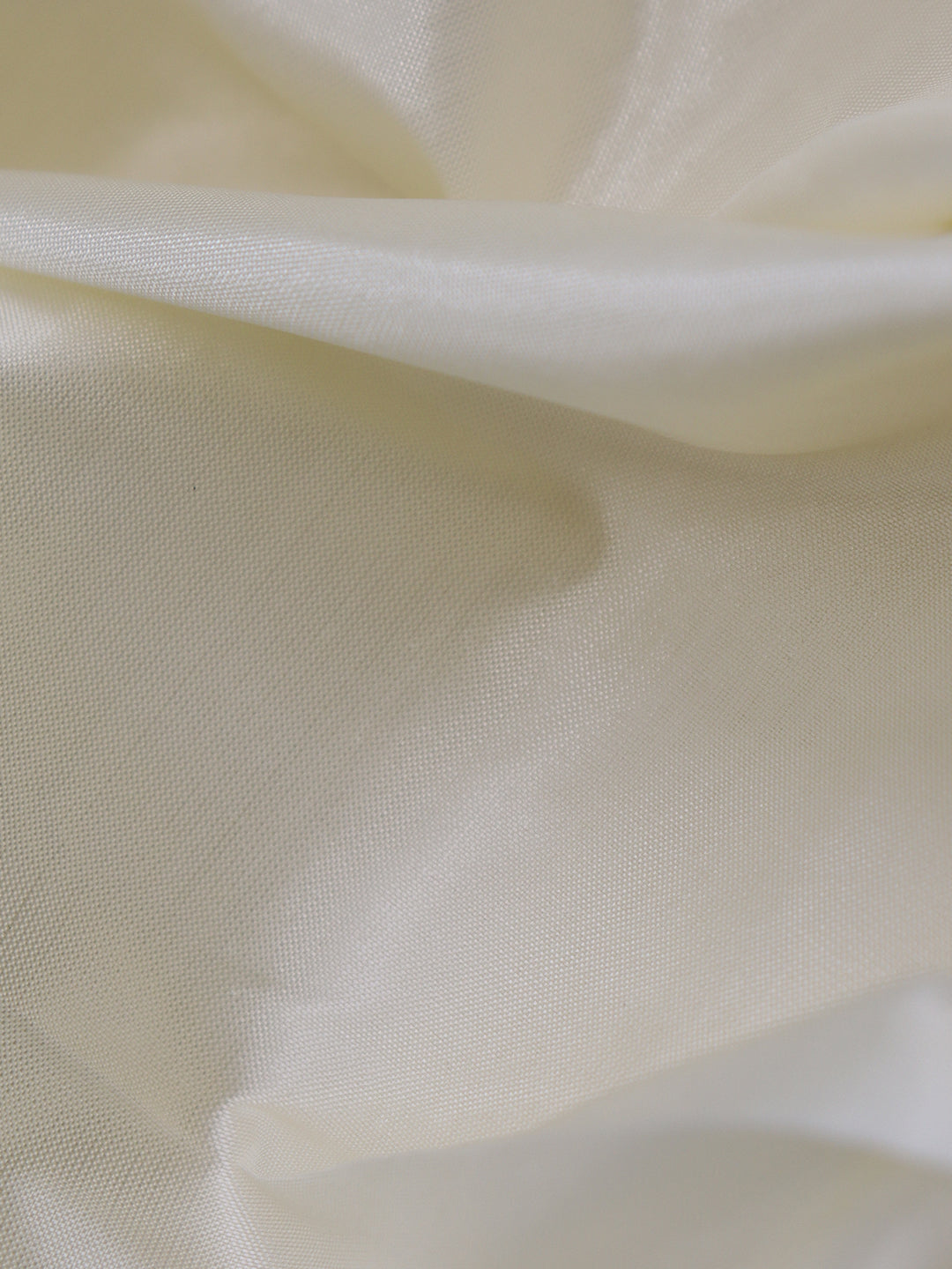 Men Silk Cream Shirting Fabric