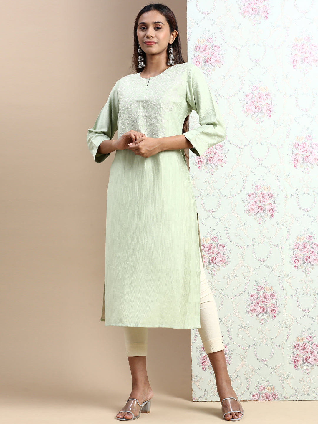 Green Royal Paisley Kurti with Leggings | Cotton kurti designs, Beautiful  leggings, Indian gowns dresses