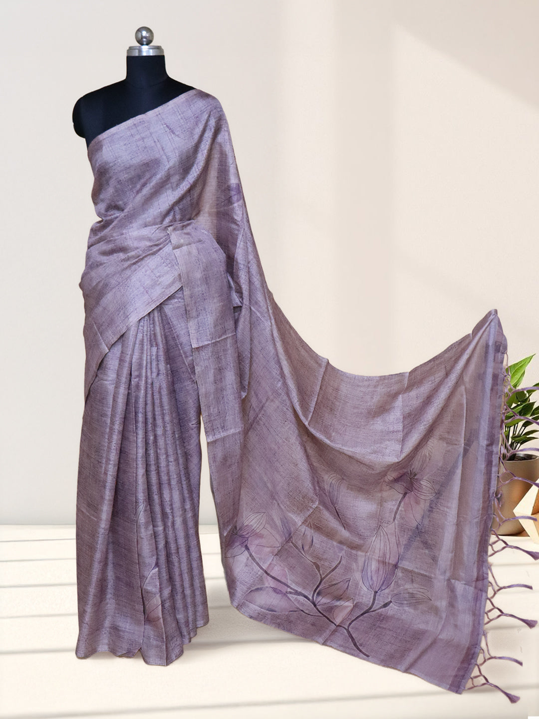 Women Light Purple Semi Tussar Printed Saree ST311