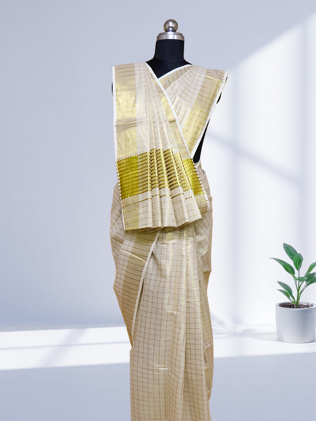 Women Kerala Tissue Gold Checks Saree KS210