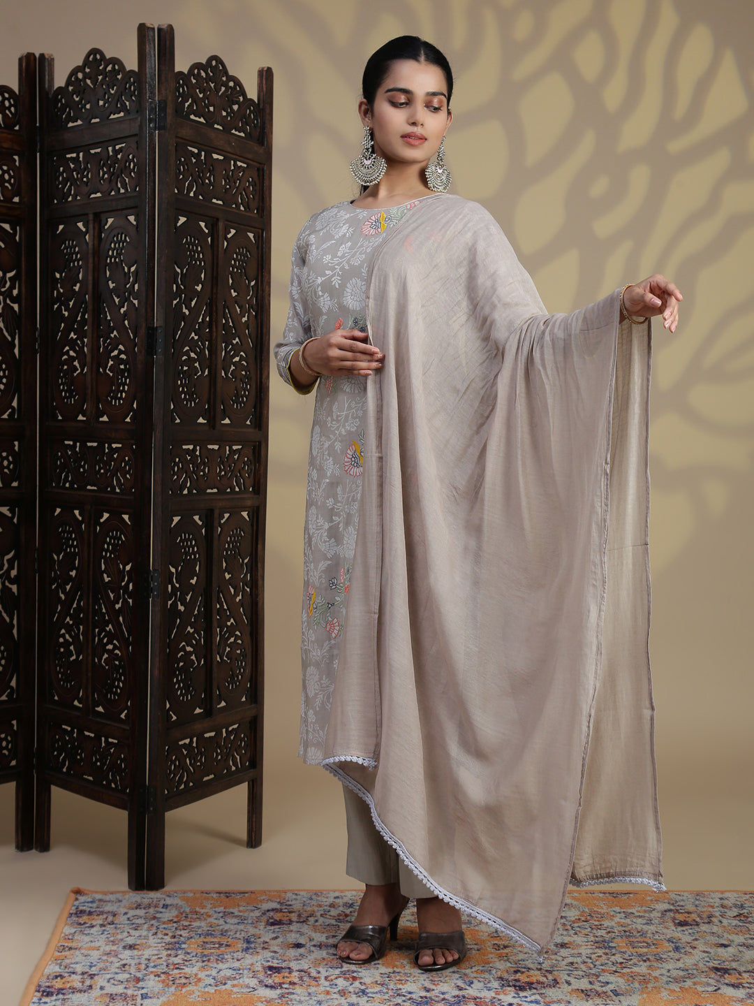 Women Light Grey MM Silk Embroidery Kurti Set EKS99