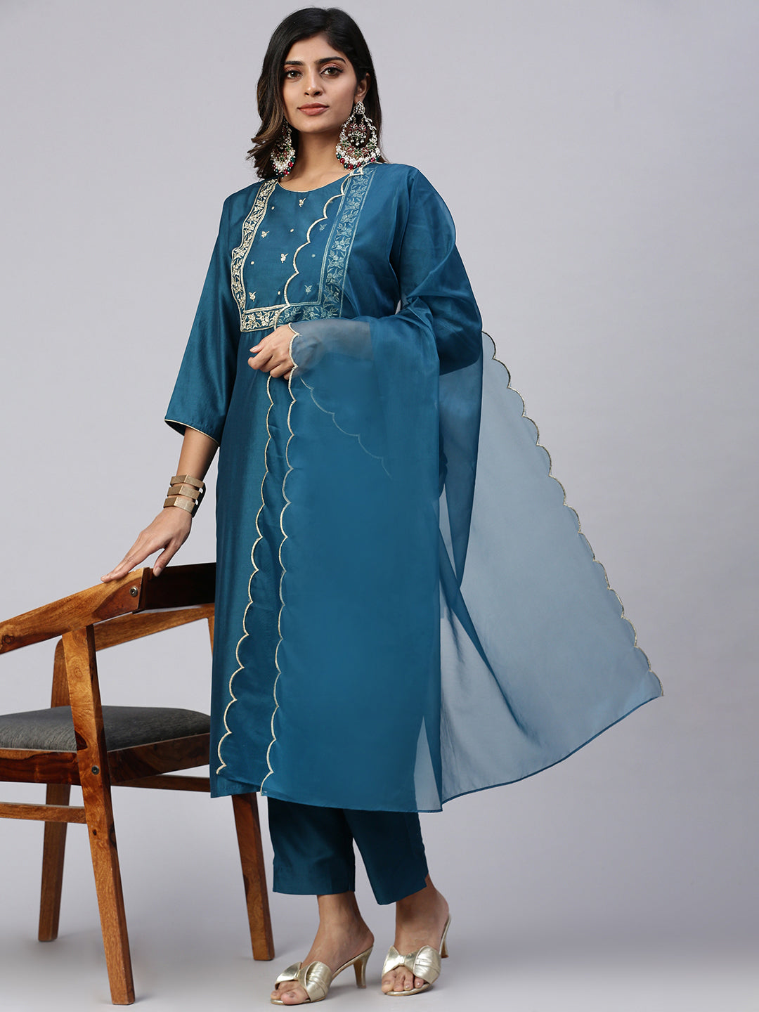 Women Cotton Embroidered Kurti Sets Green EKS31