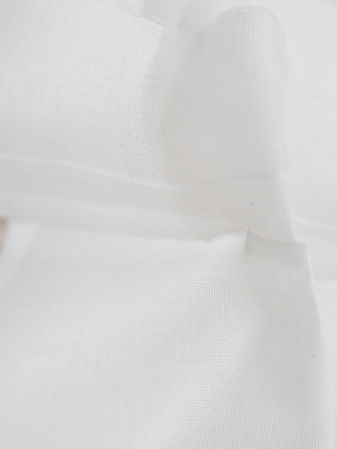 Men Premium Handloom White Dhoti with Fancy Border HLM72