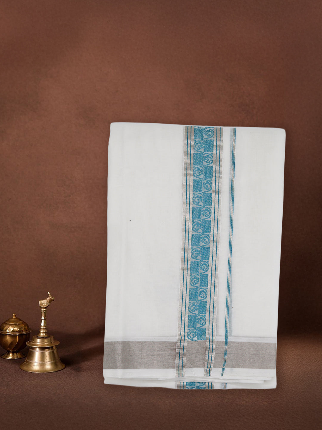 Men Premium Handloom White Dhoti with Fancy Border HLM72