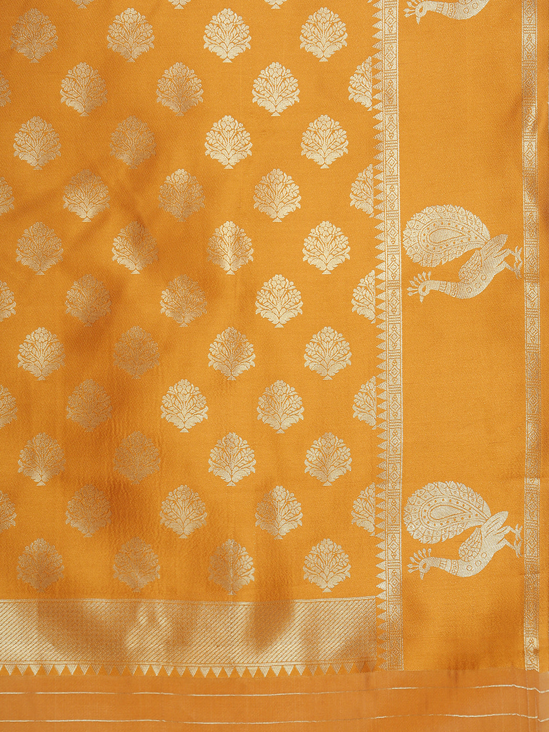 Women Light Pink Soft Silk Saree SS382