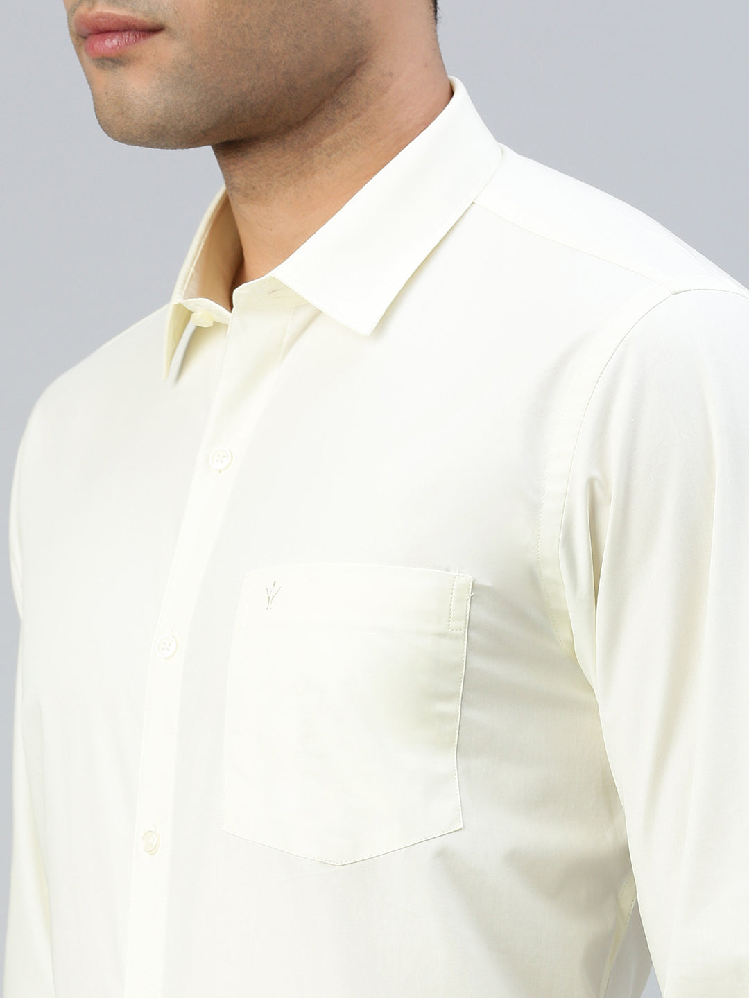 Men 100% Cotton Cream Shirt Sammantham