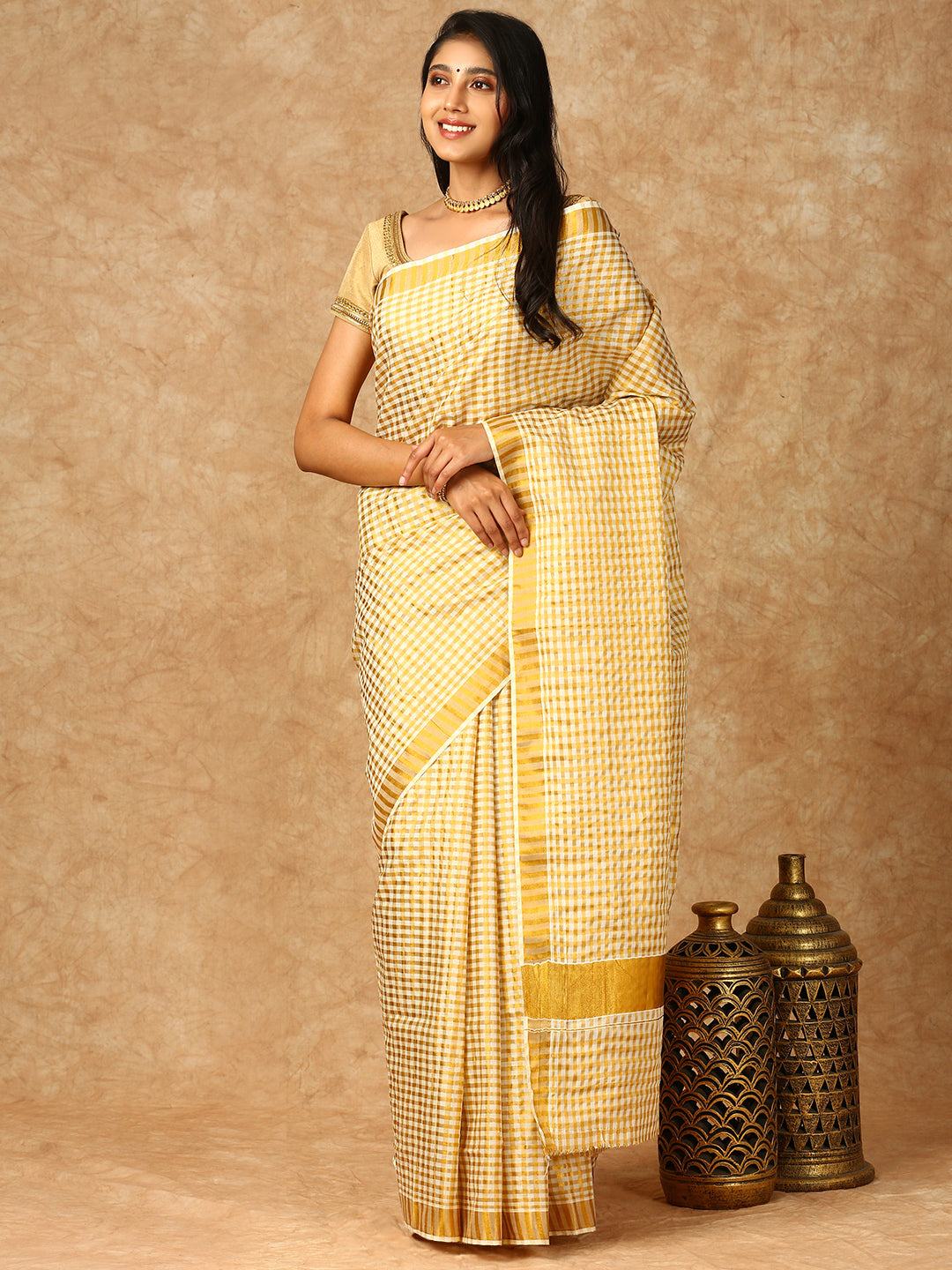 Women Kerala Cream Checked Saree with Gold Jari Border KS141