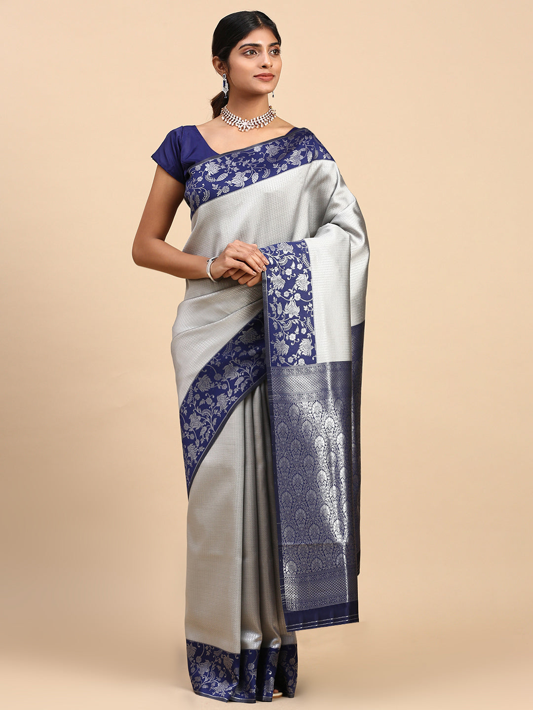 Women Semi Silk Saree Silver SS280