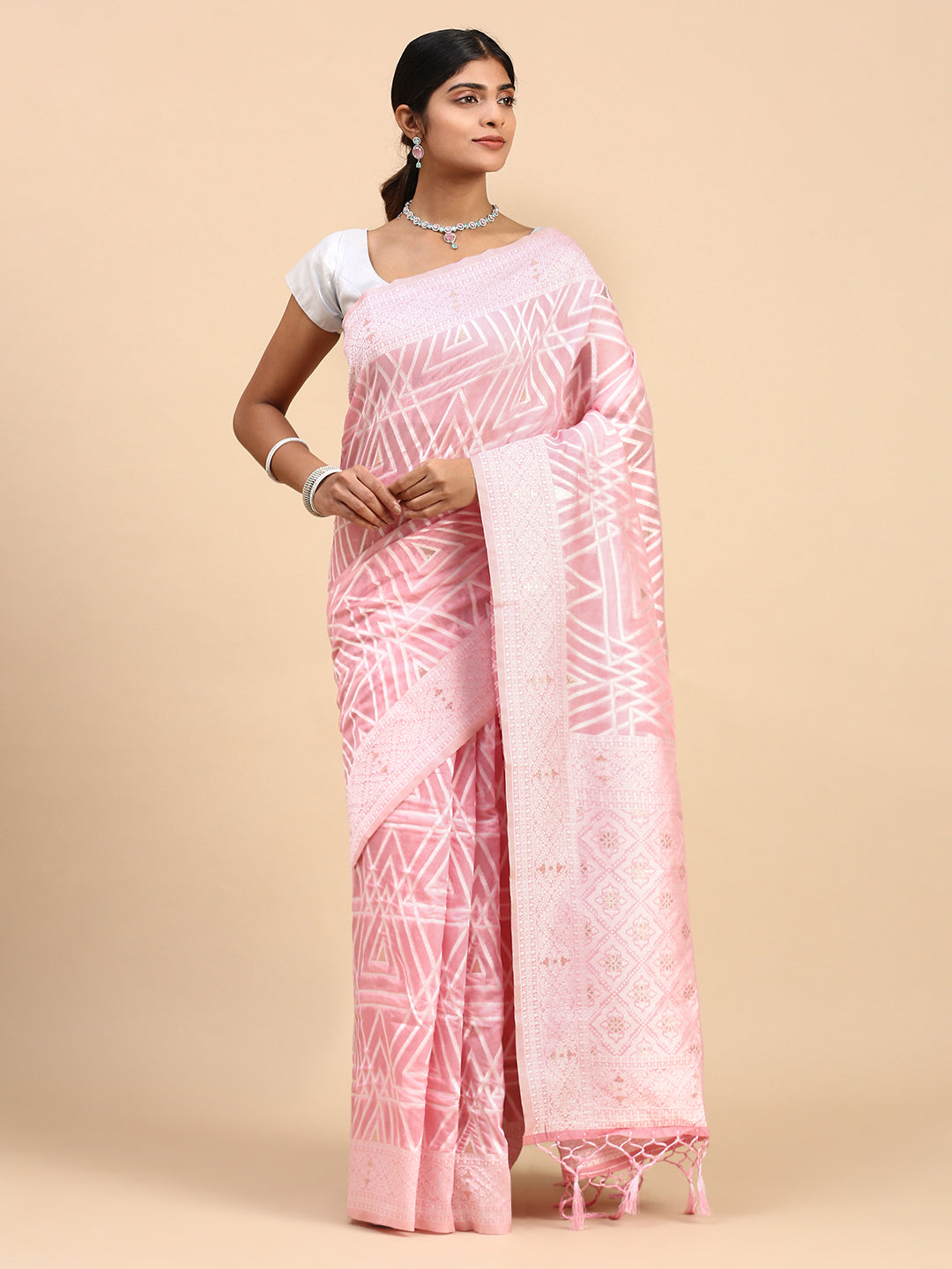 Women Semi Cotton Printed Saree Light Pink SCS111