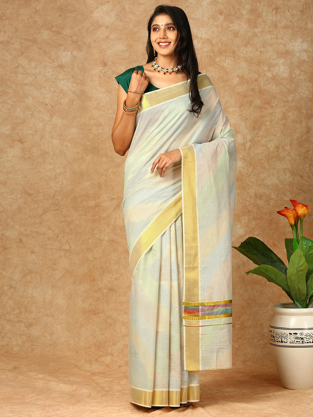 Women Kerala Cream Striped Saree KS143