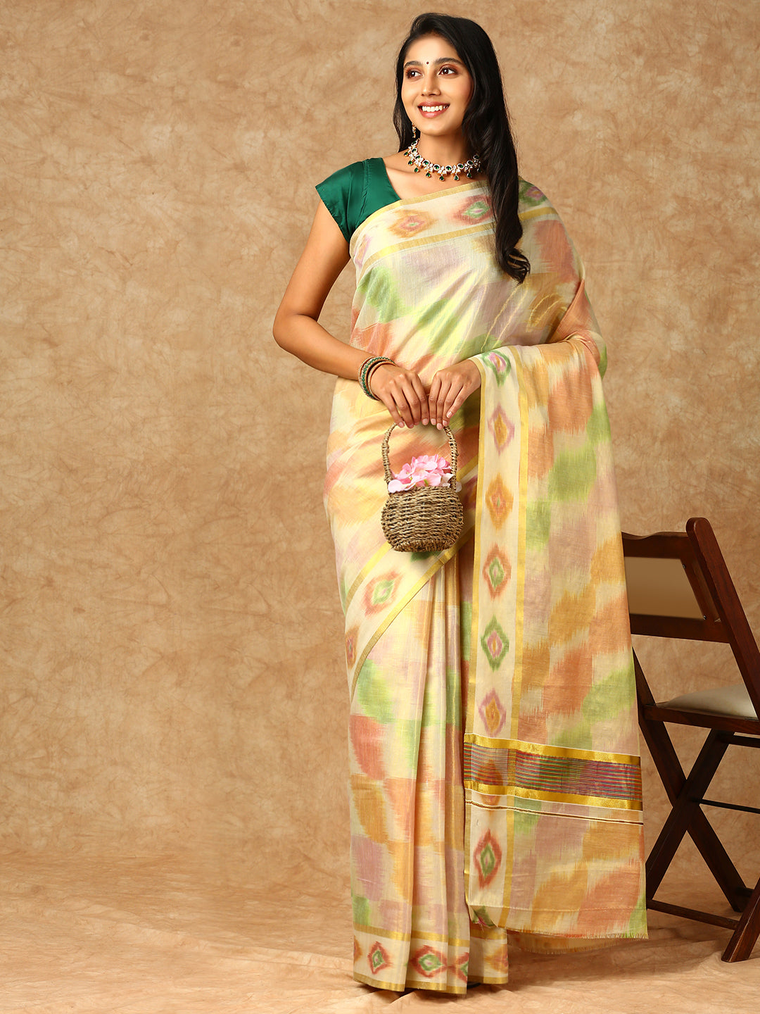 Women Kerala Tissue Gold Jari Saree KS162