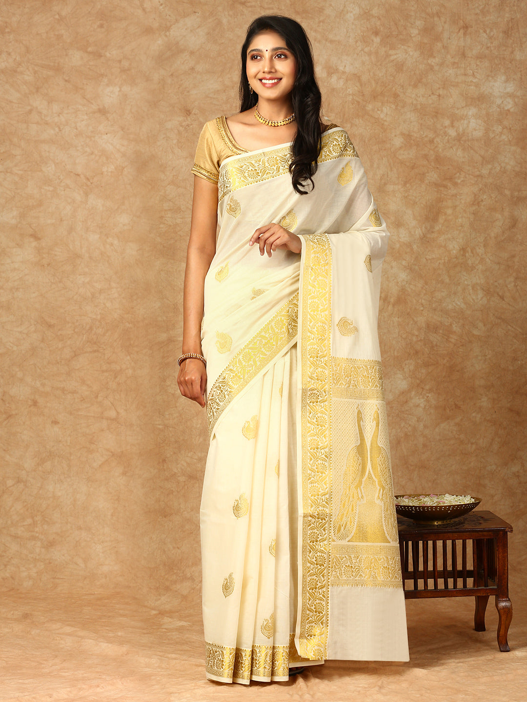 Women Kerala Cream Tissue Saree KS155