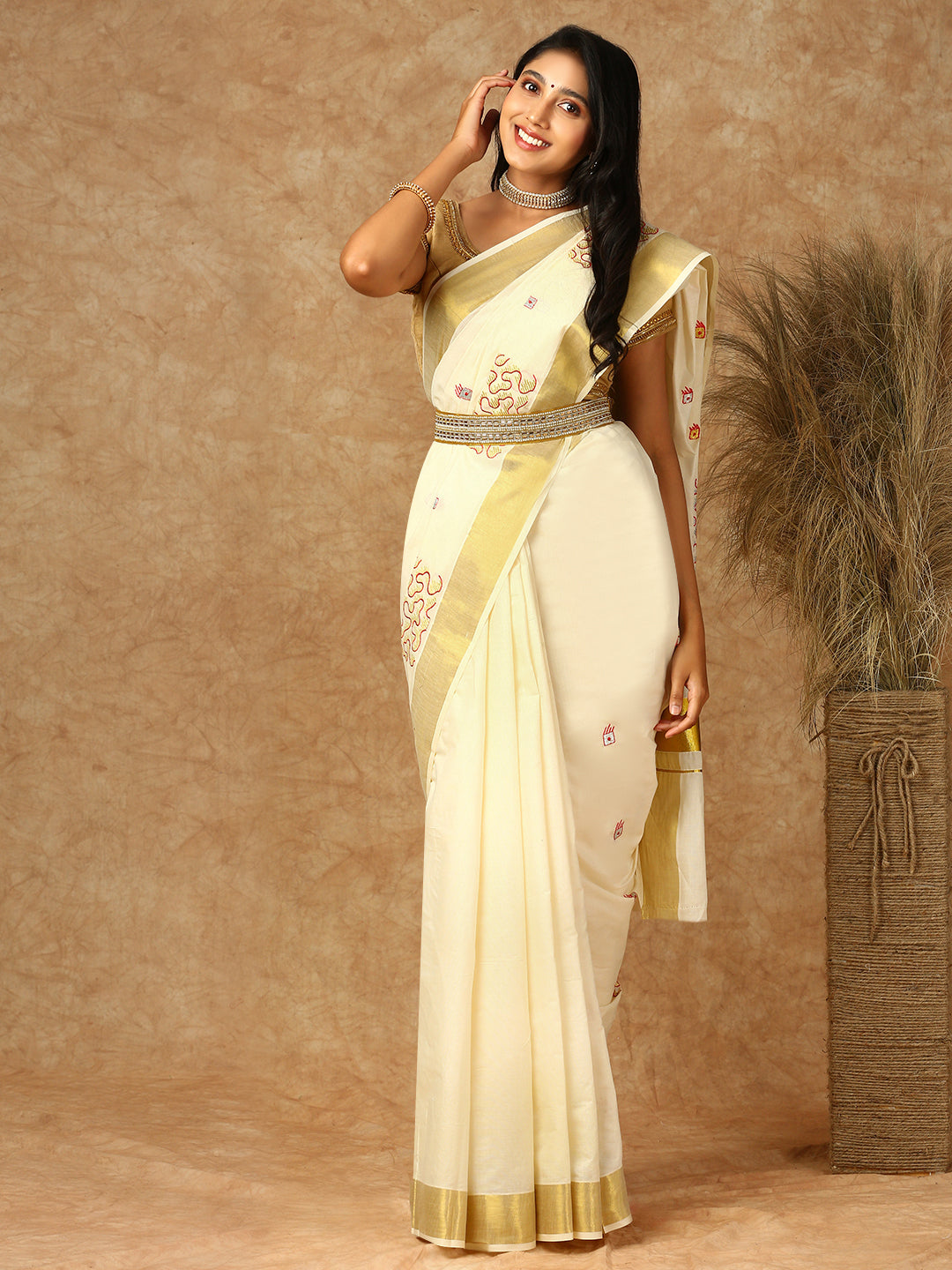 Women Kerala Cream Tissue Printed Saree KS152