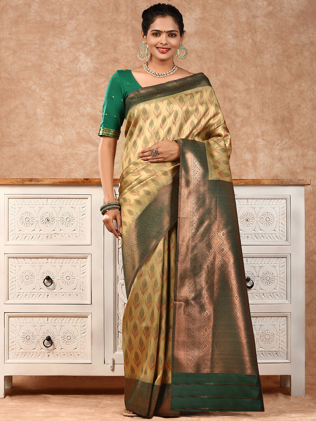 Women Semi Silk Saree Green SS188