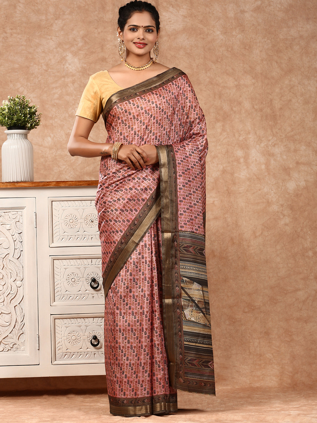 Women Semi Silk Print Saree Pink SS184