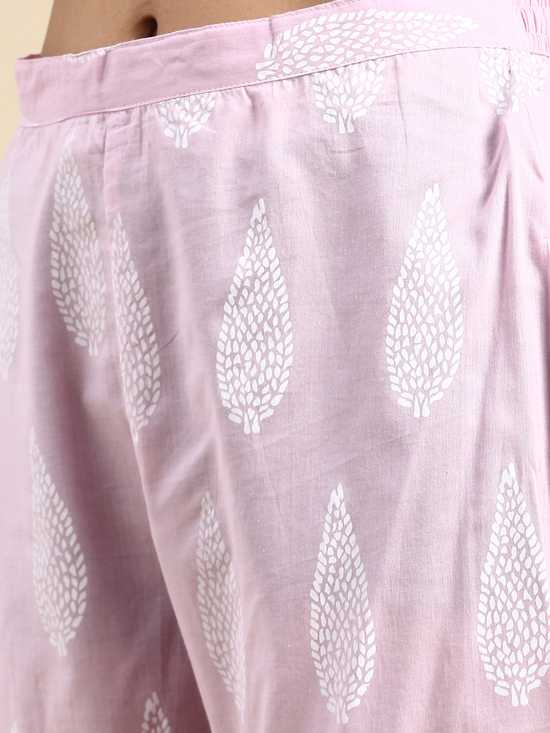 Women Embroidered & Printed Pink Kurti Set EKS02-Bottom view