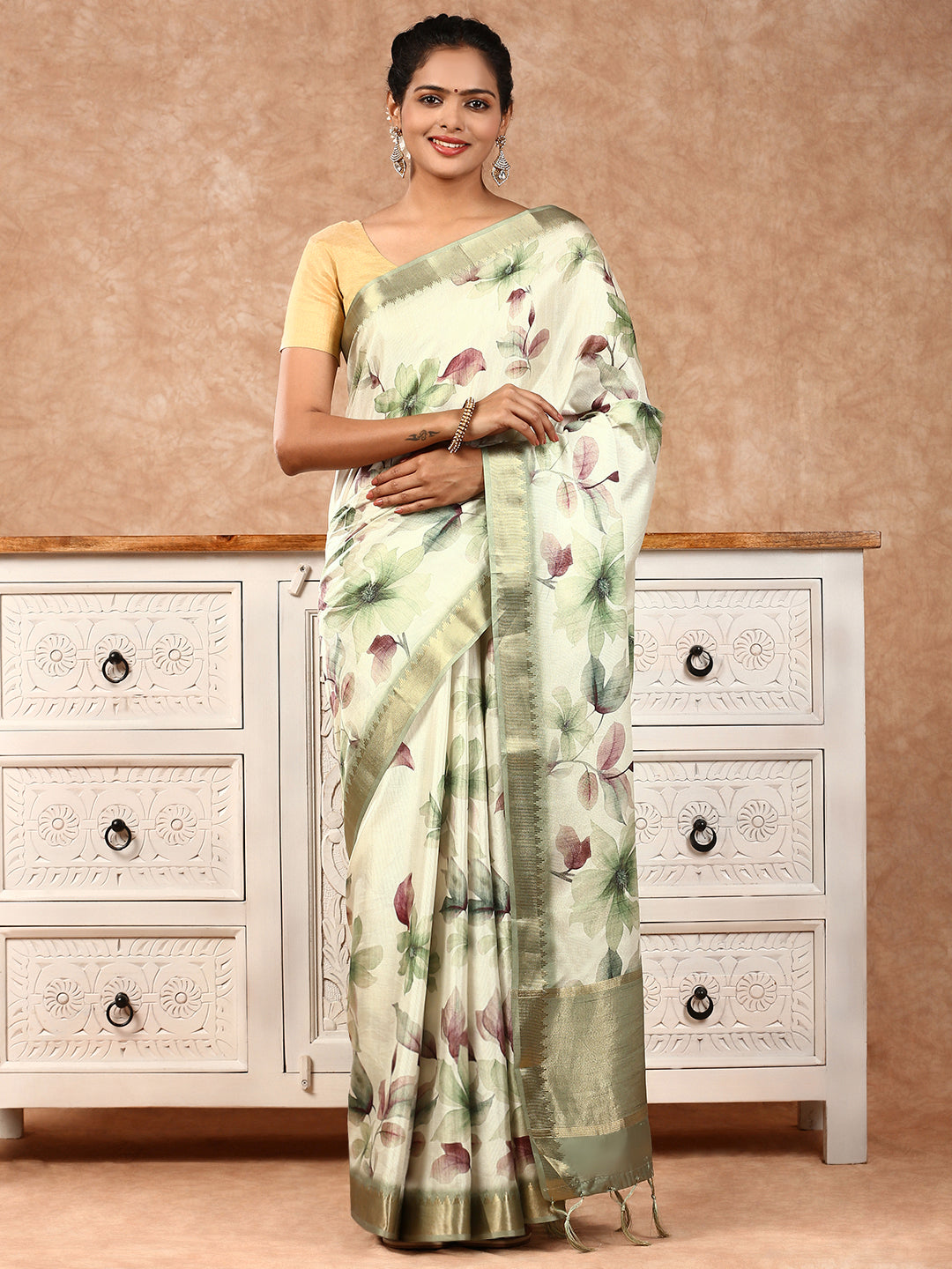 Womens Semi Tussar Weaving Saree Green ST155