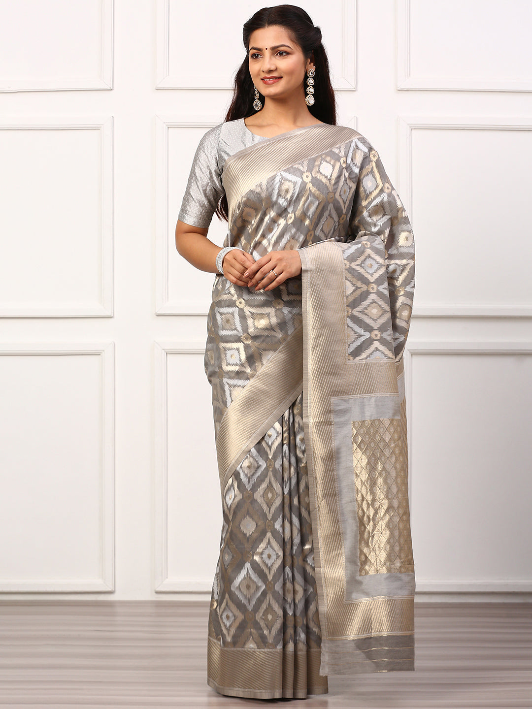 Women Semi Linen Weaving Saree Grey SL144