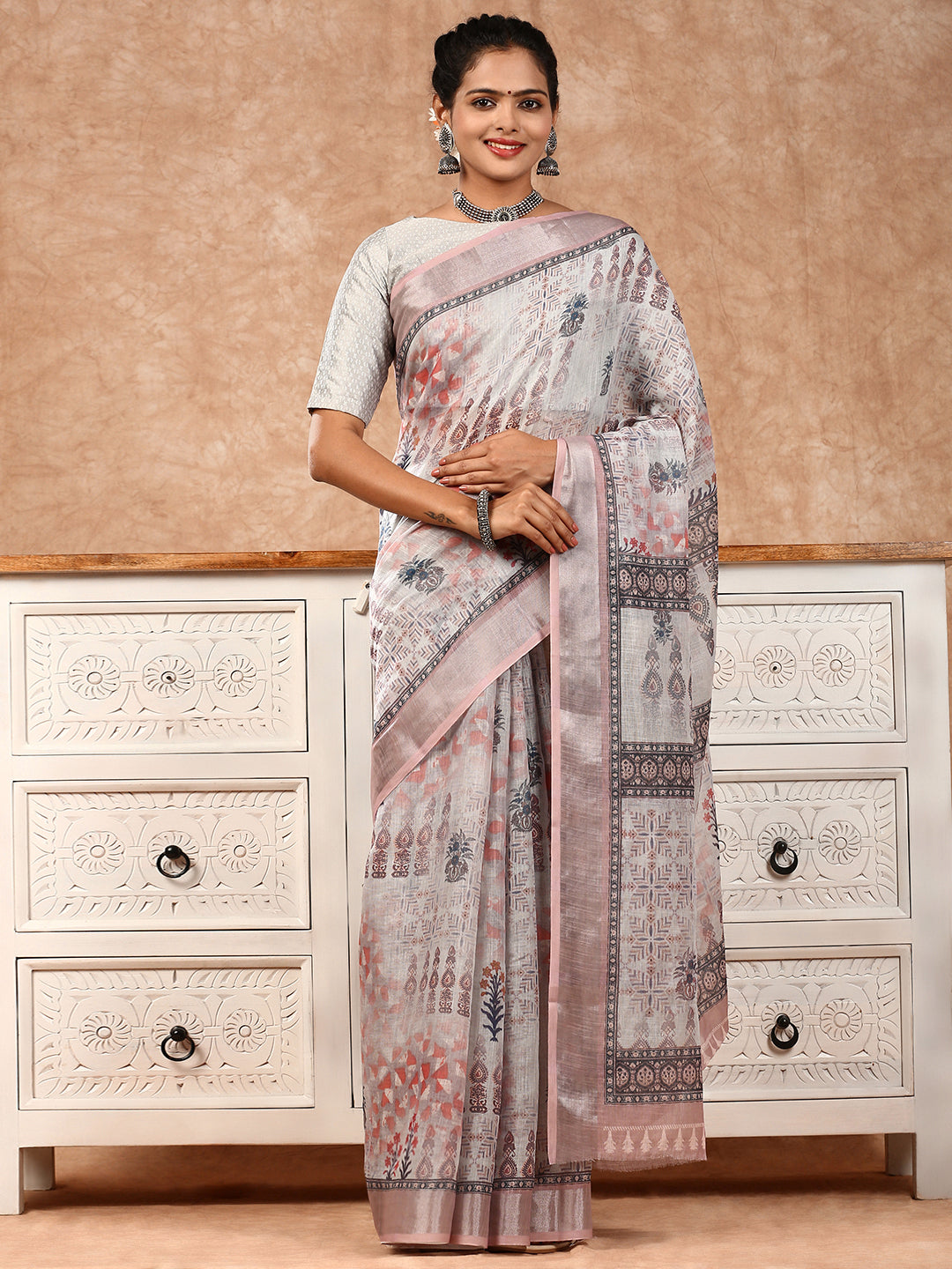 Women Semi Linen Saree Peach SL124