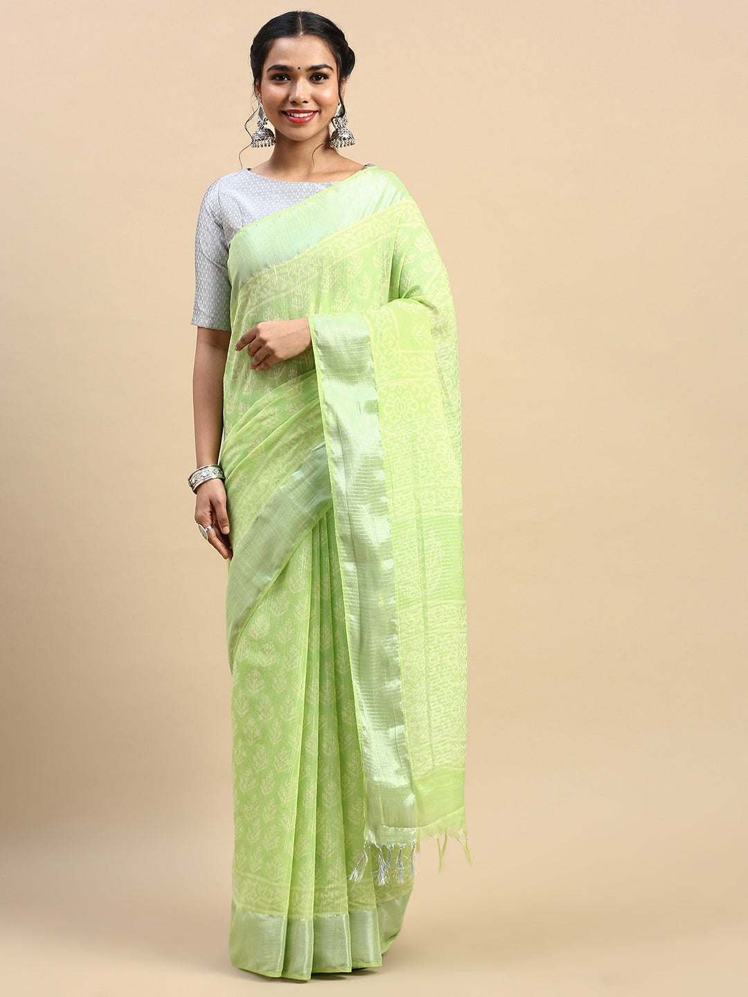 Womens Elegant Green Flower Printed with Silver Jari Pure Cotton Saree PCS64