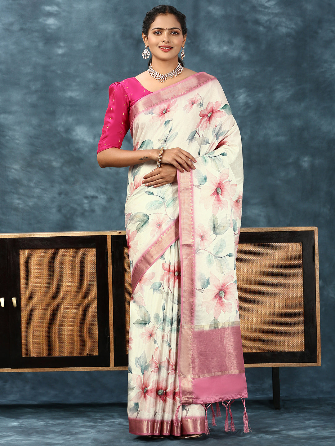 Womens Semi Tussar Weaving Saree Pink ST158