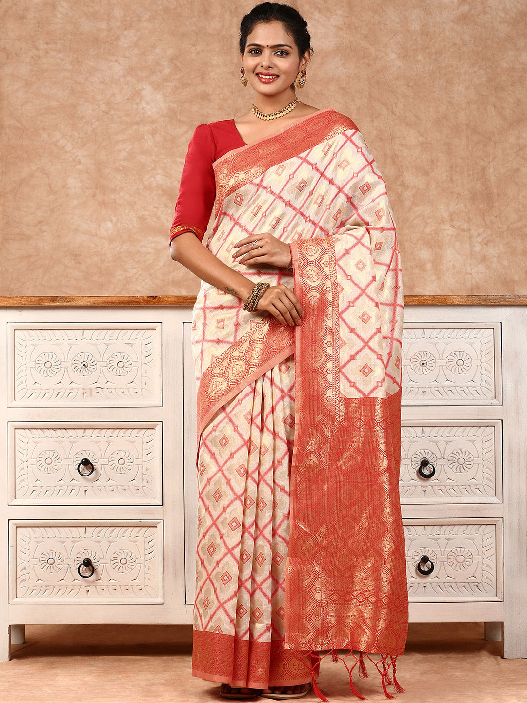 Womens Semi Silk Saree Red SS217