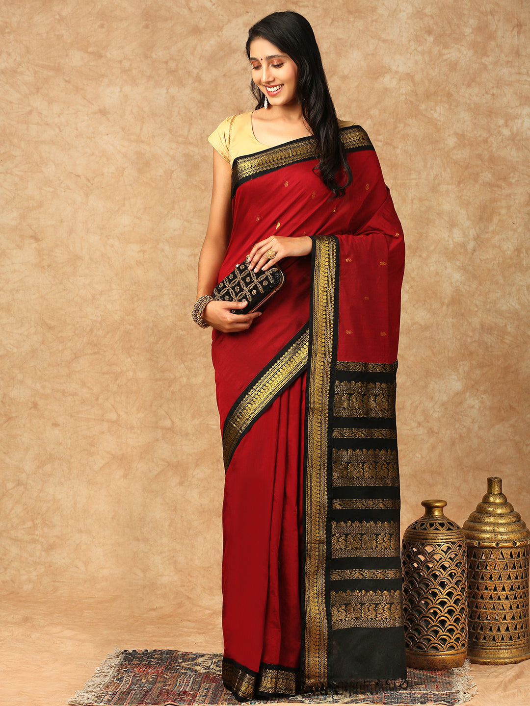 Women Kalyani Cotton Saree Red PCS121